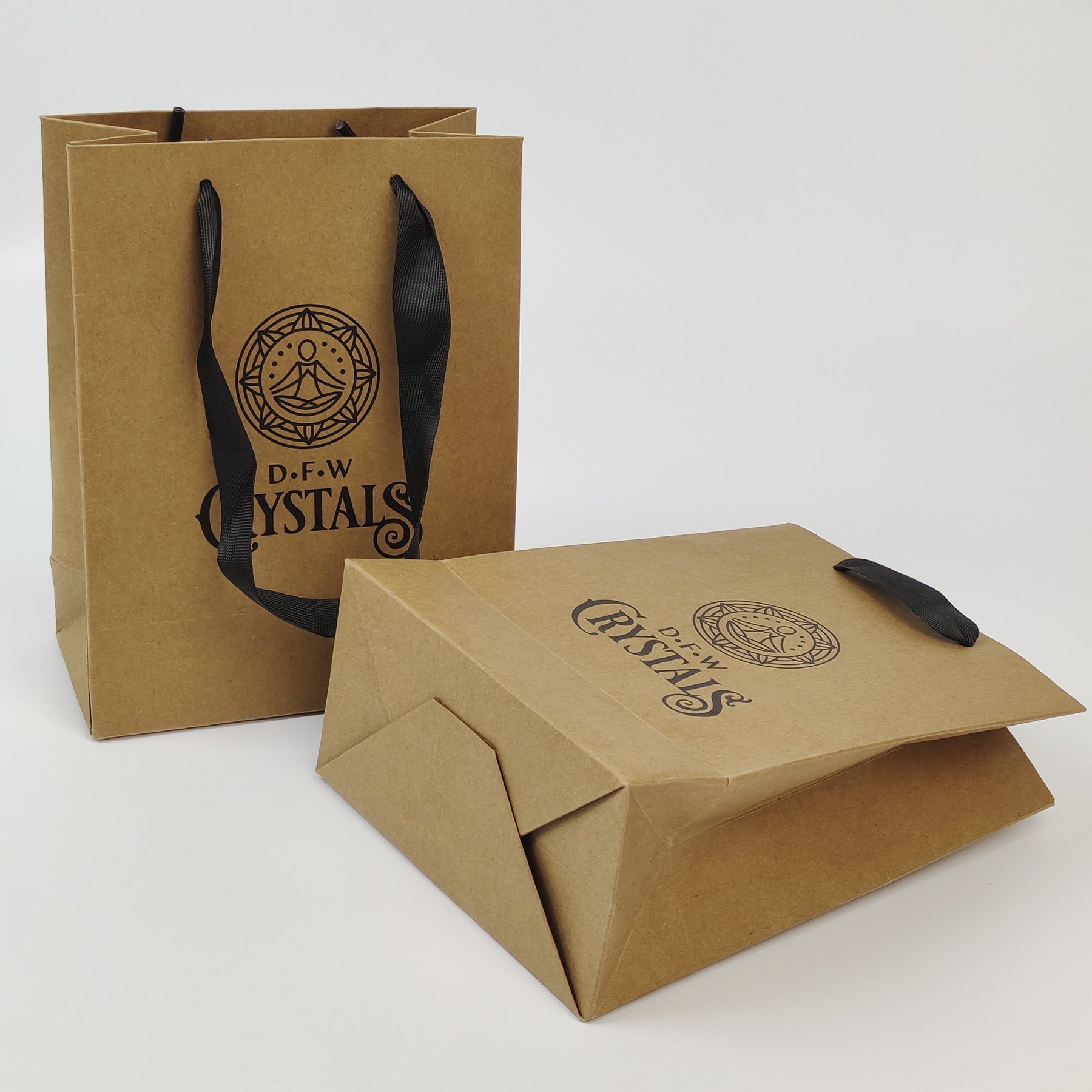 sturdy 250gsm kraft paper shopping bag with handles - view 6