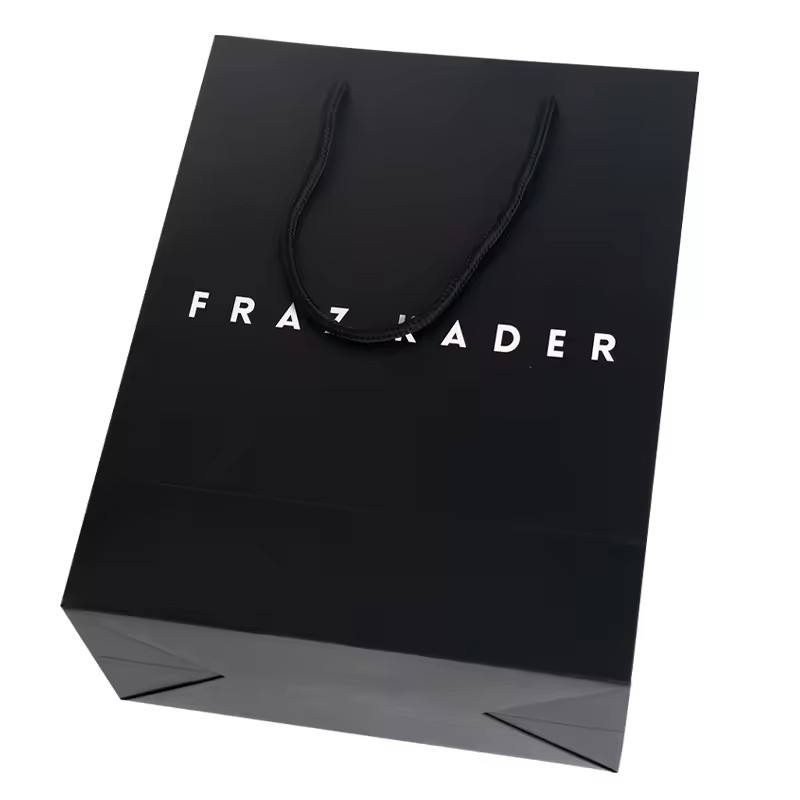 structured black 250gsm paper shopping bag for boutiques - view 3